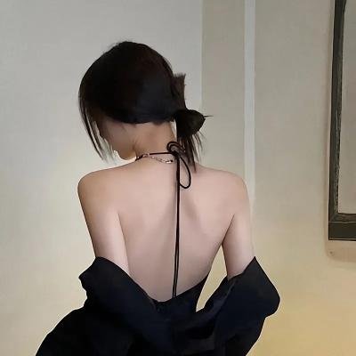 诱见巴黎最后探戈封面